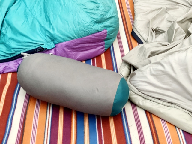 寝袋は冬用を選べば冬キャンプを快適に過ごせる