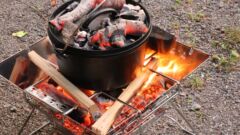 料理がしやすい人気の焚き火台を紹介！キャンプで作りたいおすすめレシピも